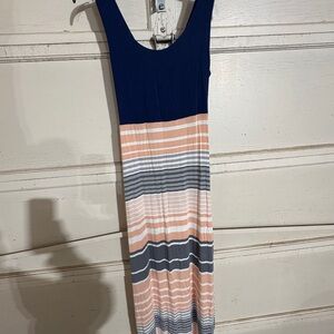 Petite Market & Spruce Navy Garment